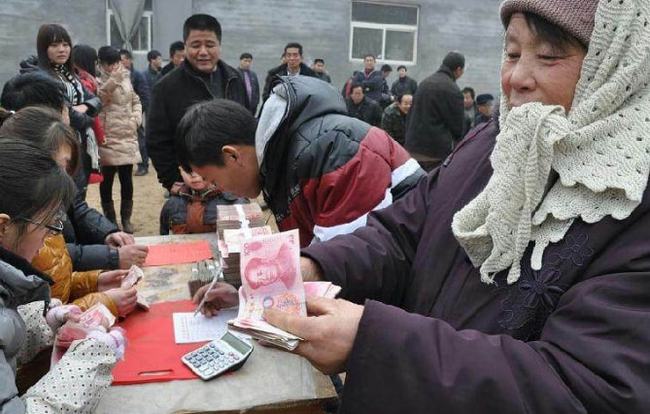 媒体评安庆殡葬改革没有一种改革以逼死人为代价_经济半小时乡村新改革_乡村改革