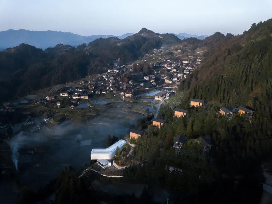 外媒:行+新闻| 人民日报等媒体对主持建筑师孟凡浩及其乡村振兴工作进行了深入点评(9)