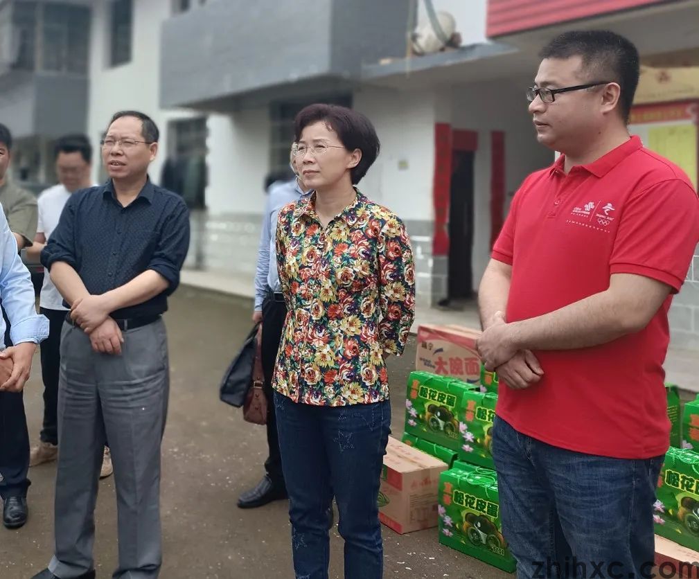 市领导走访调研新农村建设点开展端午节慰问工作(图5)