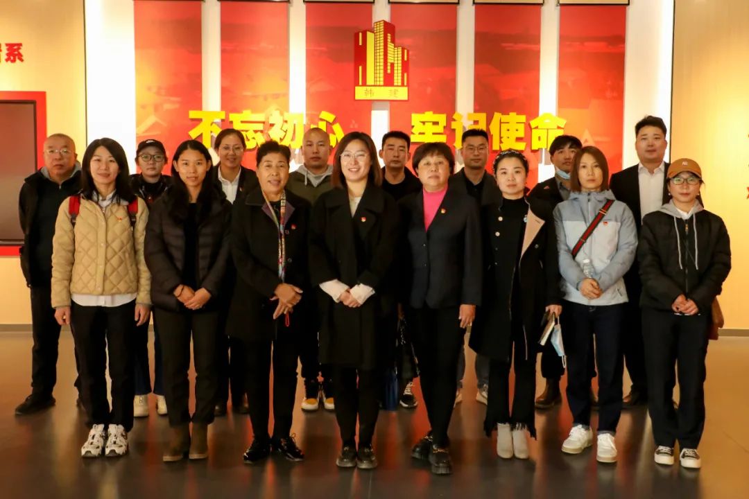 共享BBD | 感悟沧桑巨变，深化党建引领——半壁店村组织参观韩村河新农村建设成果(图8)